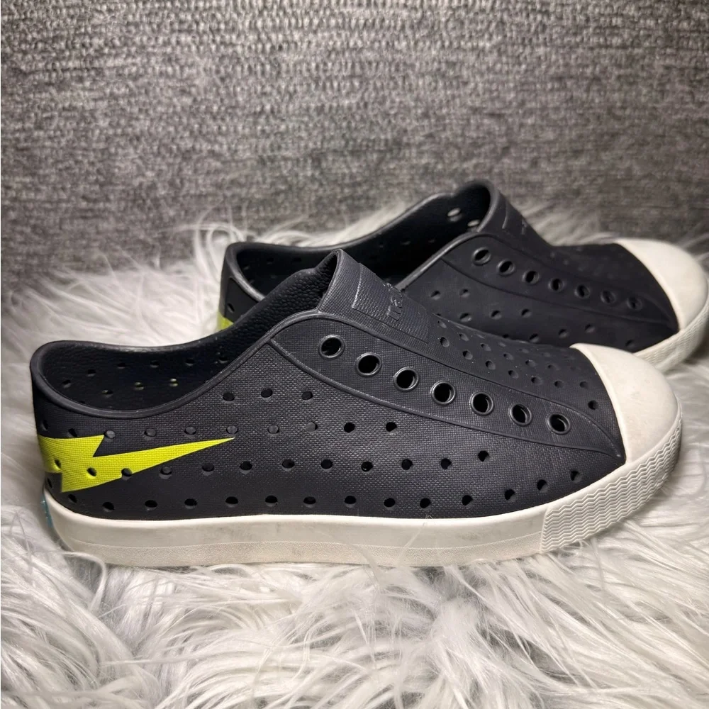 Native Kids Black Water Shoes with Neon Yellow Accent